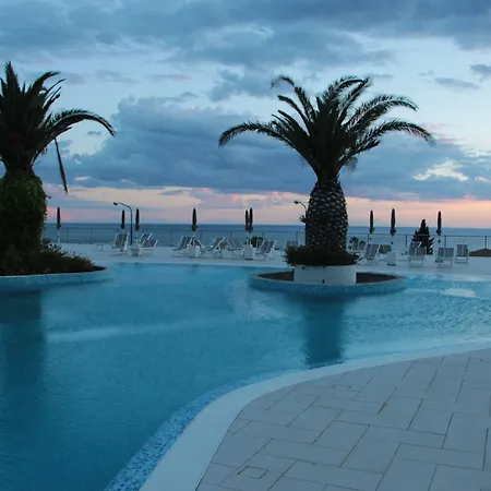 San Domenico Family Hotel Scalea