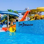 San Domenico Family 4*