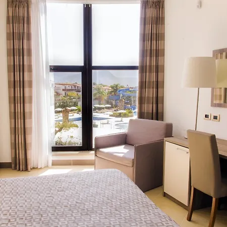 San Domenico Family Hotel Scalea